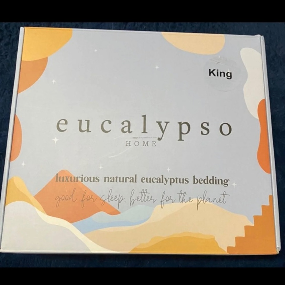 SOLD! NEW! Eucalypso Tencil Sheets/Pillowcase Set in Dark Gray - King